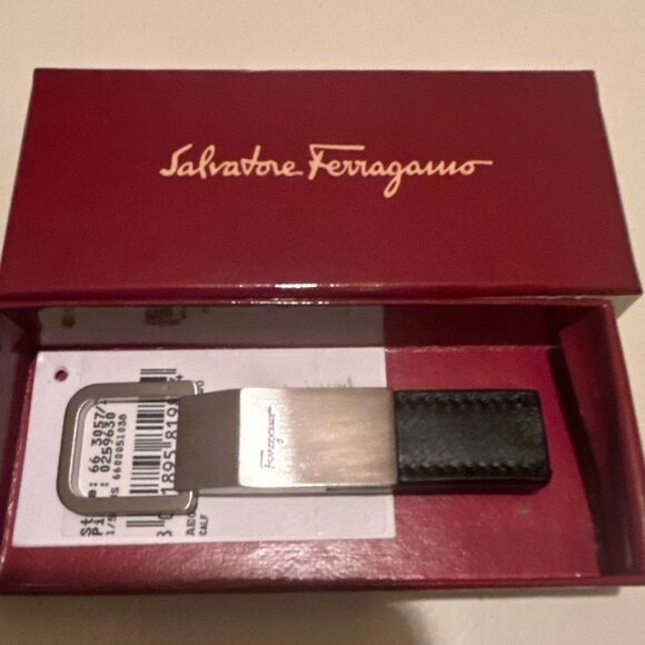 Ferragamo Black Leather Fob Keychain Silver Hardware Unisex Quiet Luxury - Picture 2 of 9
